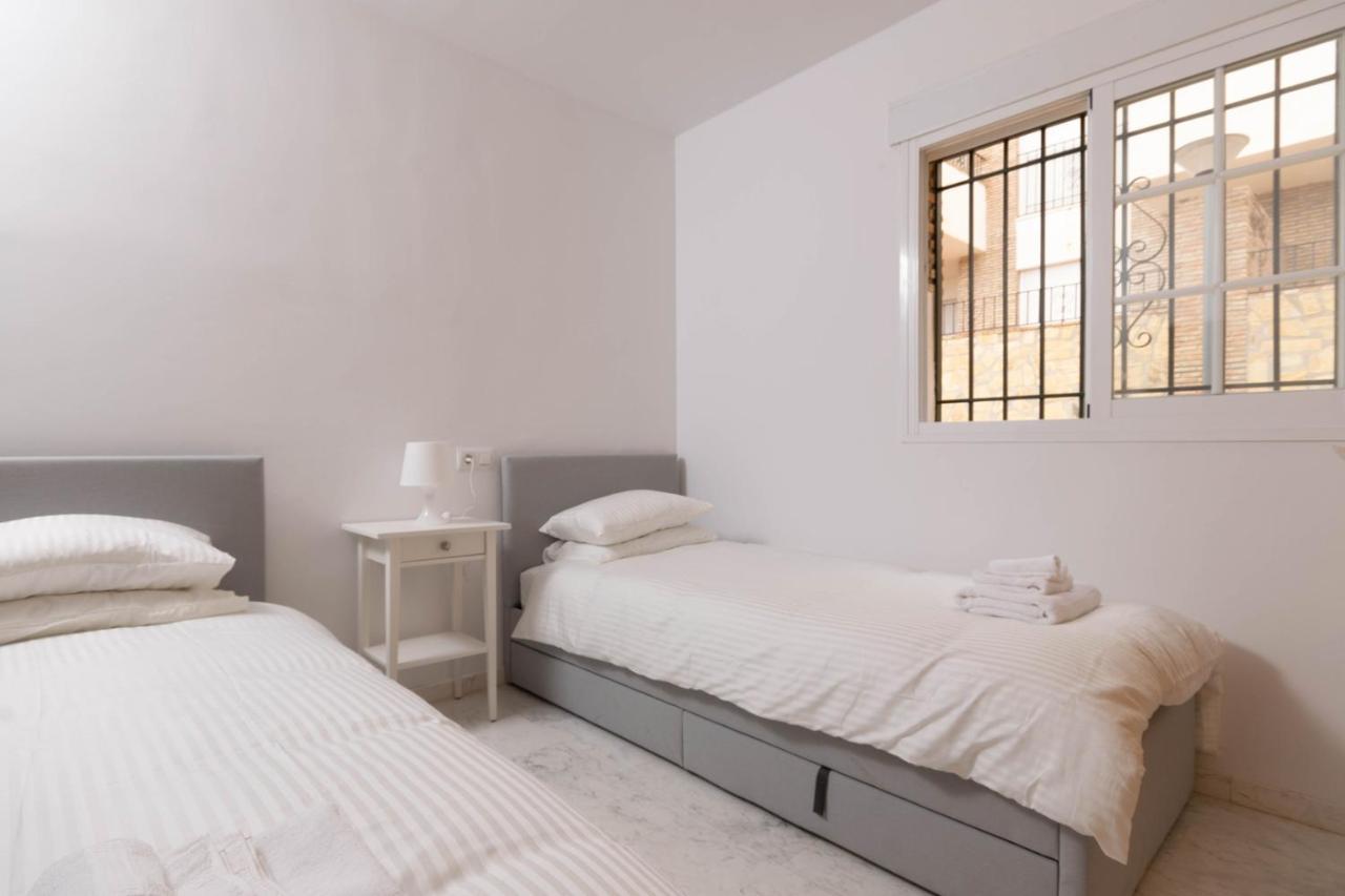 Apartmán Luxury Penthouse: The Beacon At Punta De La Mona Almuñécar Exteriér fotografie